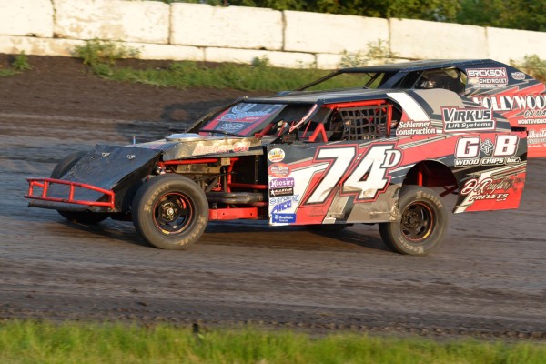 2015 MW 74 DARYL GREGOIRE 814.jpg