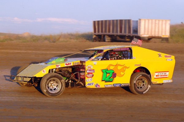 2015 MW 12 TREVOR BENNETT 711.jpg