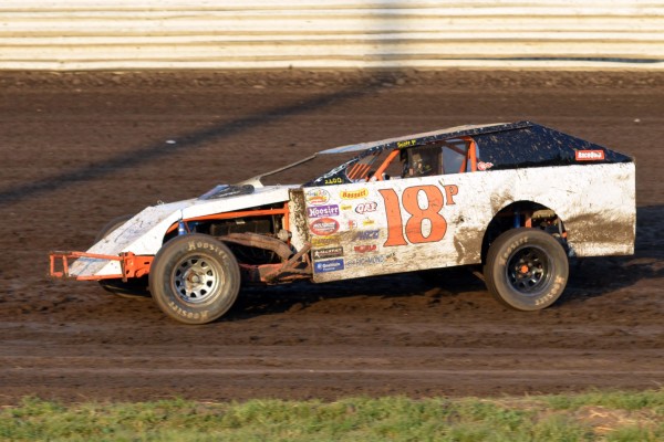 2015 MW 18 SCOTT PHILLIPS 815A.jpg