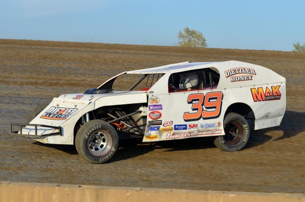 2015 MW 39 JAMIE DIETZLER 926.jpg