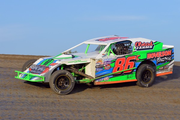 2015 MW 86 DARREN PFAU 926.jpg