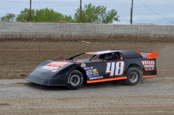 2016 A 48 TYLER AMUNDSON 515B.jpg