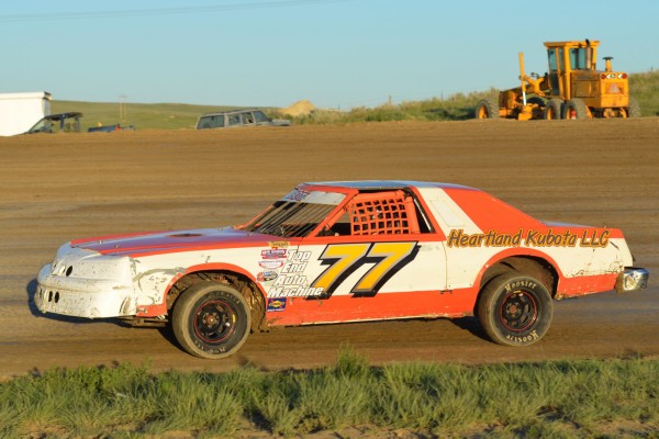 2016 B 77 BRIAN DAVIDSON 64.jpg