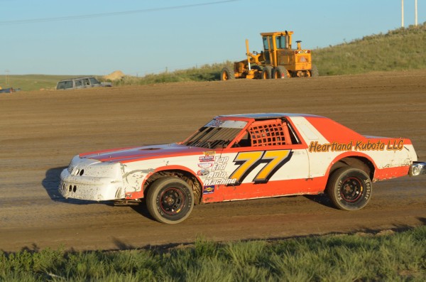 2016 B 77 BRIAN DAVIDSON 64A.jpg