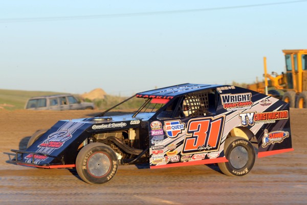 2016 MW 31 KYLE HARKIN 64A.jpg