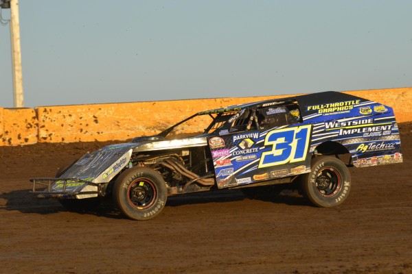 2017 MW 31 SCOTT HANSEN 79.jpg