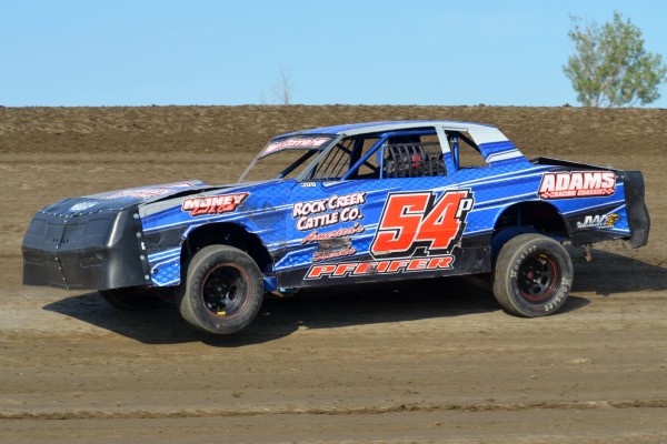 2017 ST 54 KYLE PFEIFER 78B.jpg