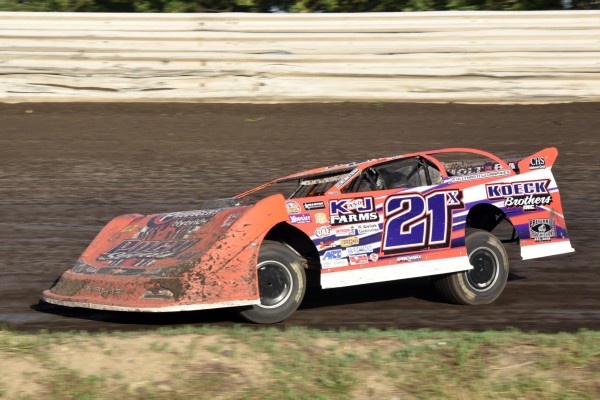 2018 A 21 DUSTIN ARTHUR 62C.jpg