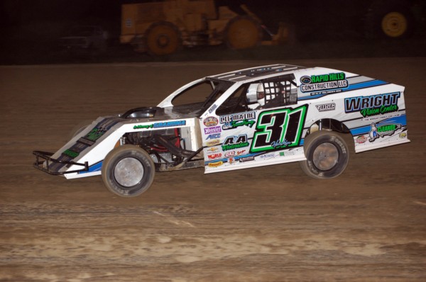 2019 MW 31 KYLE HARKIN 61B.jpg