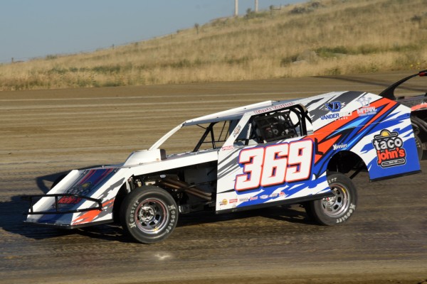 2022 M 369 TROY LEIKER 87B.jpg