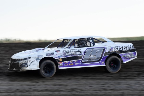 2022 ST 19 KYLE BERTRAM 812A.jpg