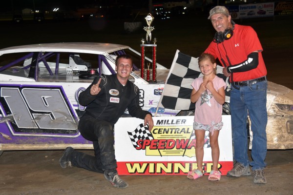 2022 XX WINNER KYLE BERTRAM 812.jpg