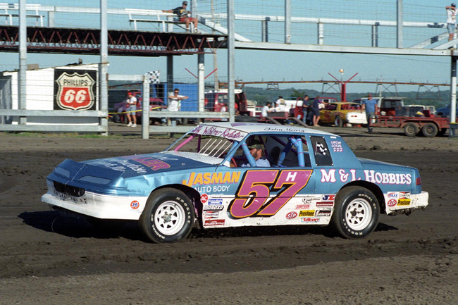 1995 B 57 JOHN HEINS