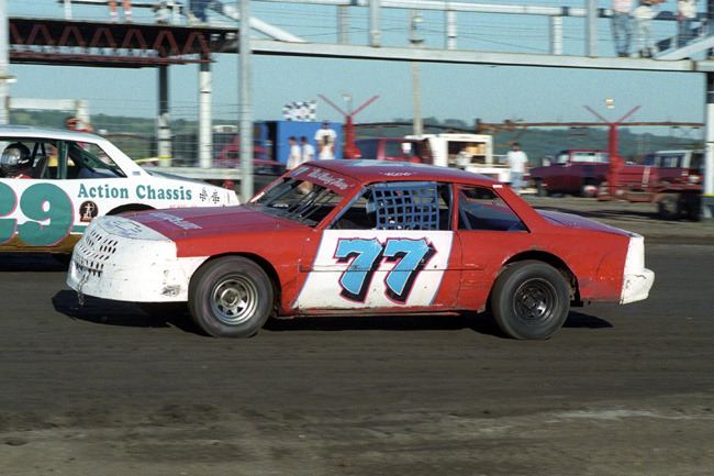 1995 B 77 ROB NEAL 1