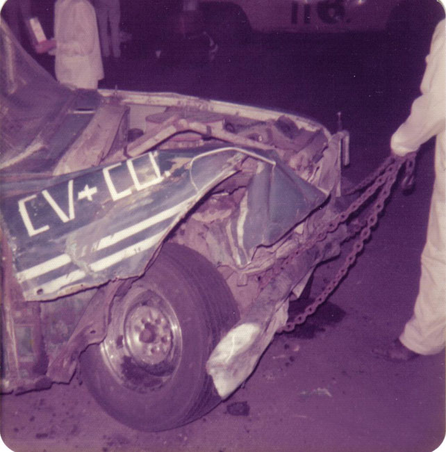 1975-wreck1