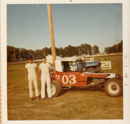 1971 03 DENNIS AND TERRY YOST.jpg