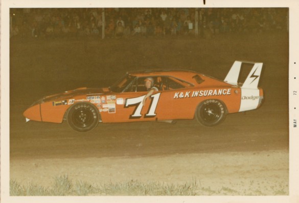 1972 71 BOBBY ISAAC.jpg