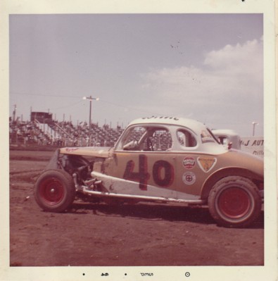 1964 40 CHUCK YOST.jpg