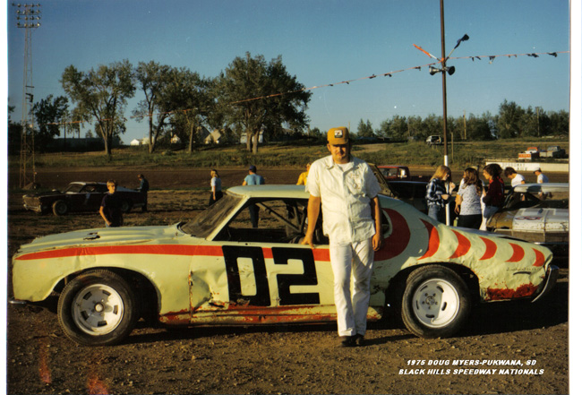 1975 A 02 DOUG MYERS