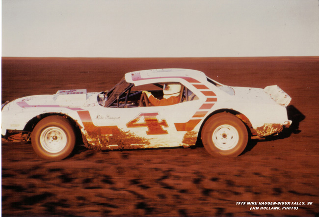 1979 A 4 MIKE-HAUGEN