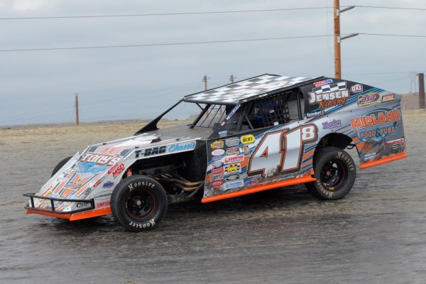 2016 M 41 TONY LEIKER 93A.jpg