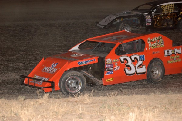 2016 MW 32 ALAN RILEY 92.jpg