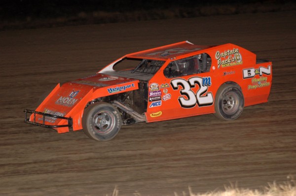 2016 MW 32 ALAN RILEY 93.jpg