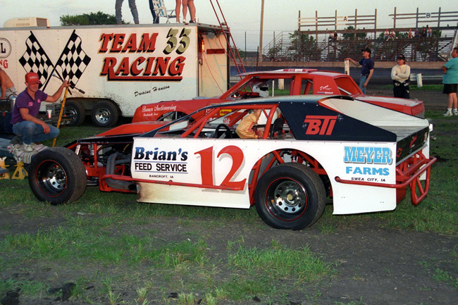 1995 M 12 BOB WEBER