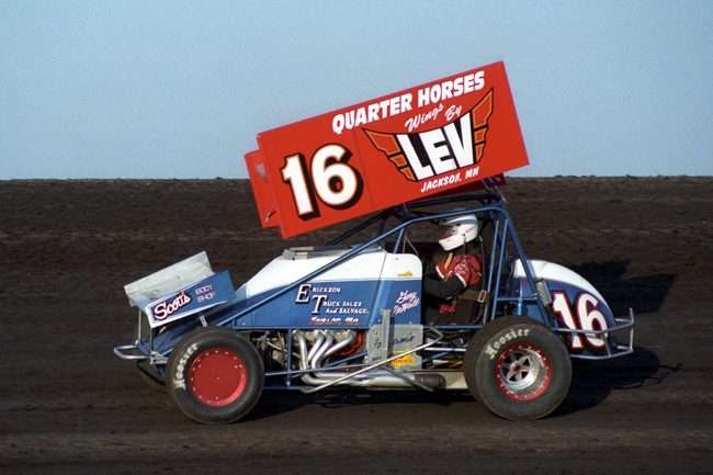 1995 S 16 GARY DEWALL
