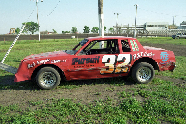 1995 ST 32 RANDY GREEN