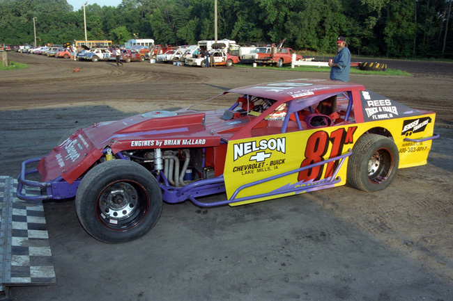 1996 M 81 PAT GRAHAM