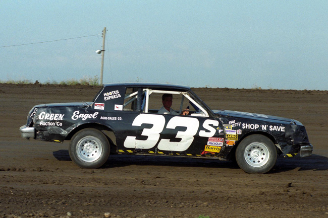 1997 B 33 MIKE SCHRAMM