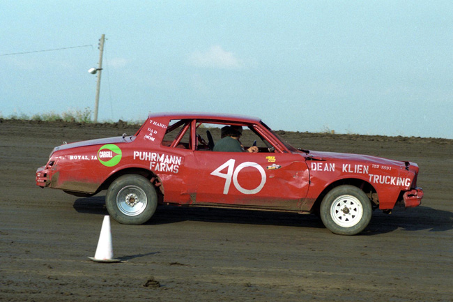 1997 B 40 TRACY MAXWELL