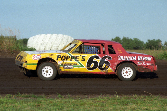 1997 B 66 DAN THATE