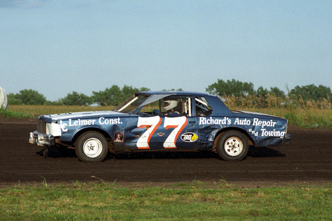 1997 B 77 DOUG SCHWANZ