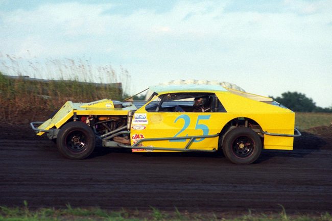 1997 M 25 MIKE SCHENDEL