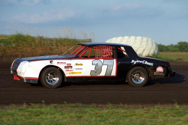 1997 ST 37 BRUCE PROCHNIAK