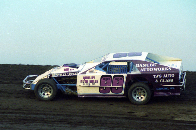 1997 M 99 TERRY ZIESKE
