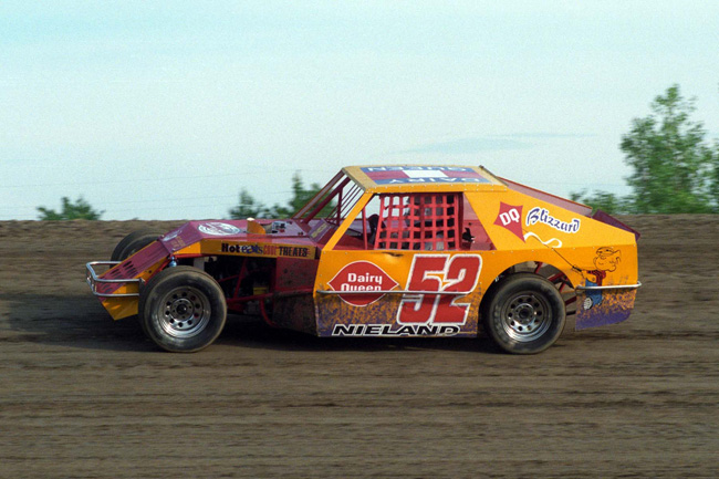 1998 M4 52 JUSTIN NIELAND