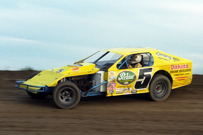 1999 M 5 JOHN CORELL