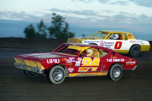 1999 ST 24 STEVE LUND