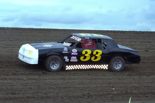 1999 ST 33 TROY ZILLMER