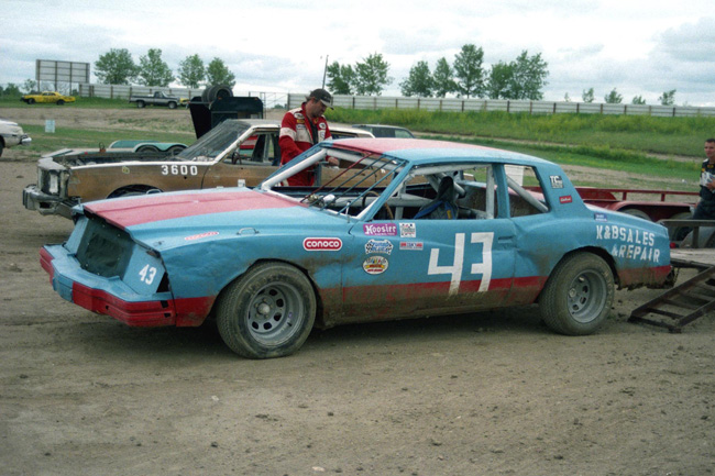 1999 ST 43 KARL DIXON