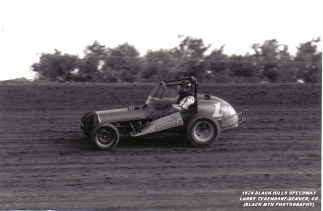 1974 B  1 LARRY TESENDORF