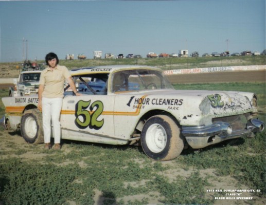 1975 C 52 NEIL DUNLAP.jpg