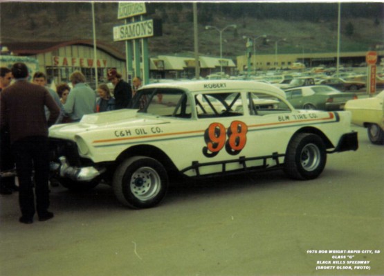 1975 C 98 ROB WRIGHT1.jpg