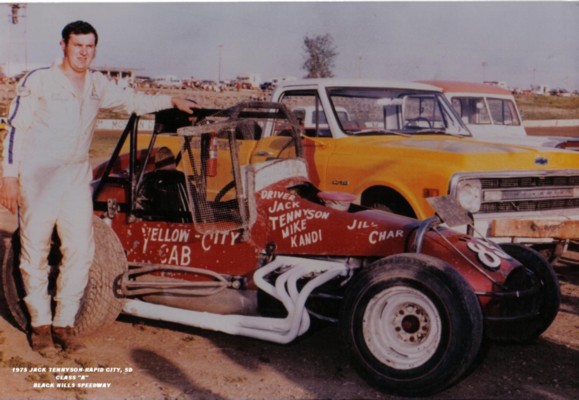 1975 M 85 JACK TENNYSON1.jpg
