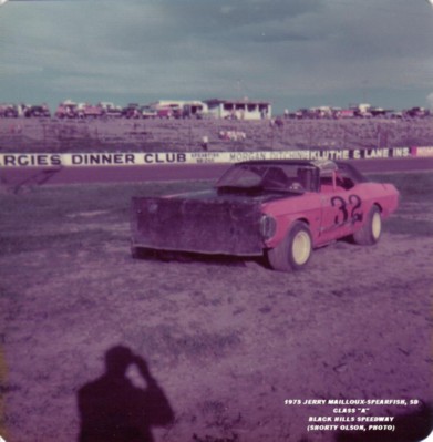 1975 A 32 JERRY MAILLOUX1A.jpg