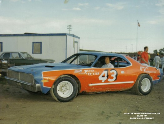 1975 A 43 LEN FERGUSON.jpg