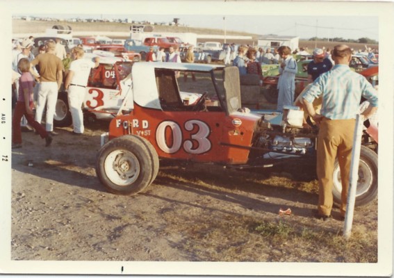 1972 M 03 TERRY YOST.jpg